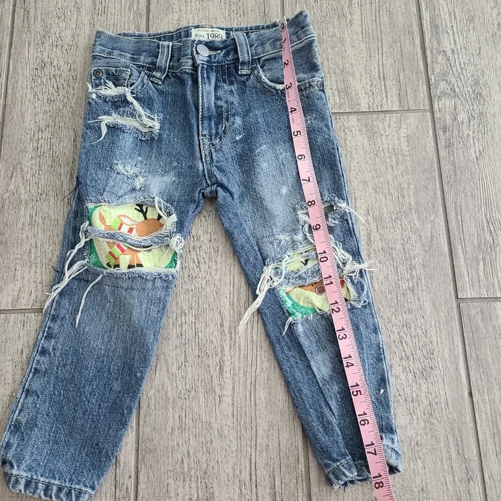 🏷 3/$15 or 5/$20 The Children's Place baby Christmas blue jeans size 18-24M